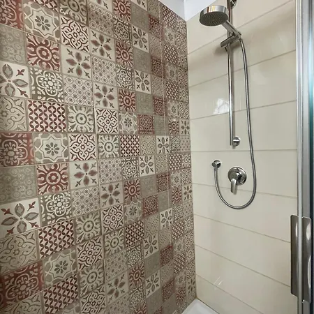 Dimora Rosso San Zeno - Wifi Veloce E Adatto Per Famiglie Apartment *