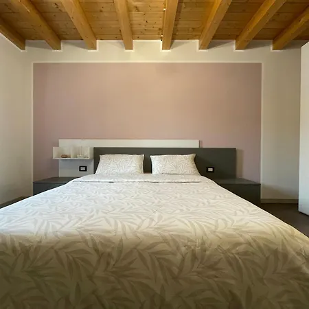 Dimora Rosso San Zeno - Wifi Veloce E Adatto Per Famiglie 公寓