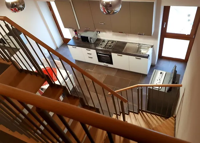 Dimora Rosso San Zeno - Wifi Veloce E Adatto Per Famiglie * Verona