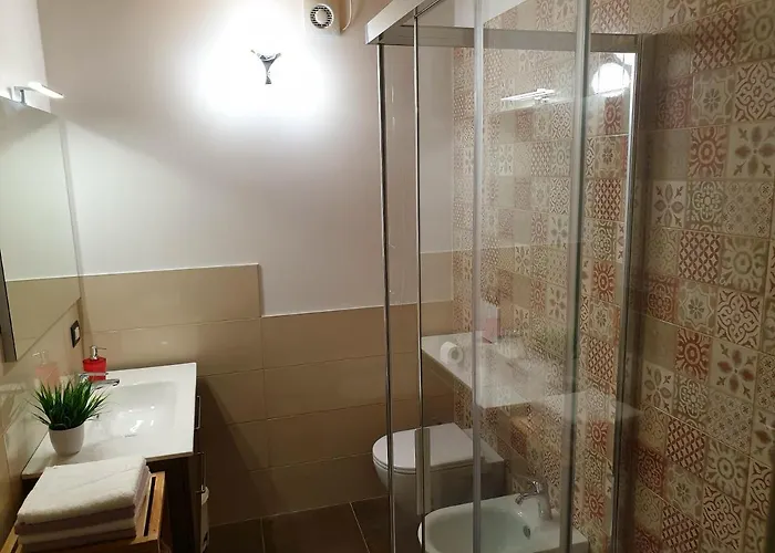 Appartement Dimora Rosso San Zeno - Wifi Veloce E Adatto Per Famiglie *